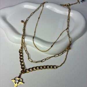 Collar triple nudo