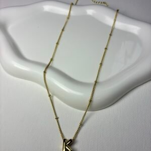 Collar inicial K