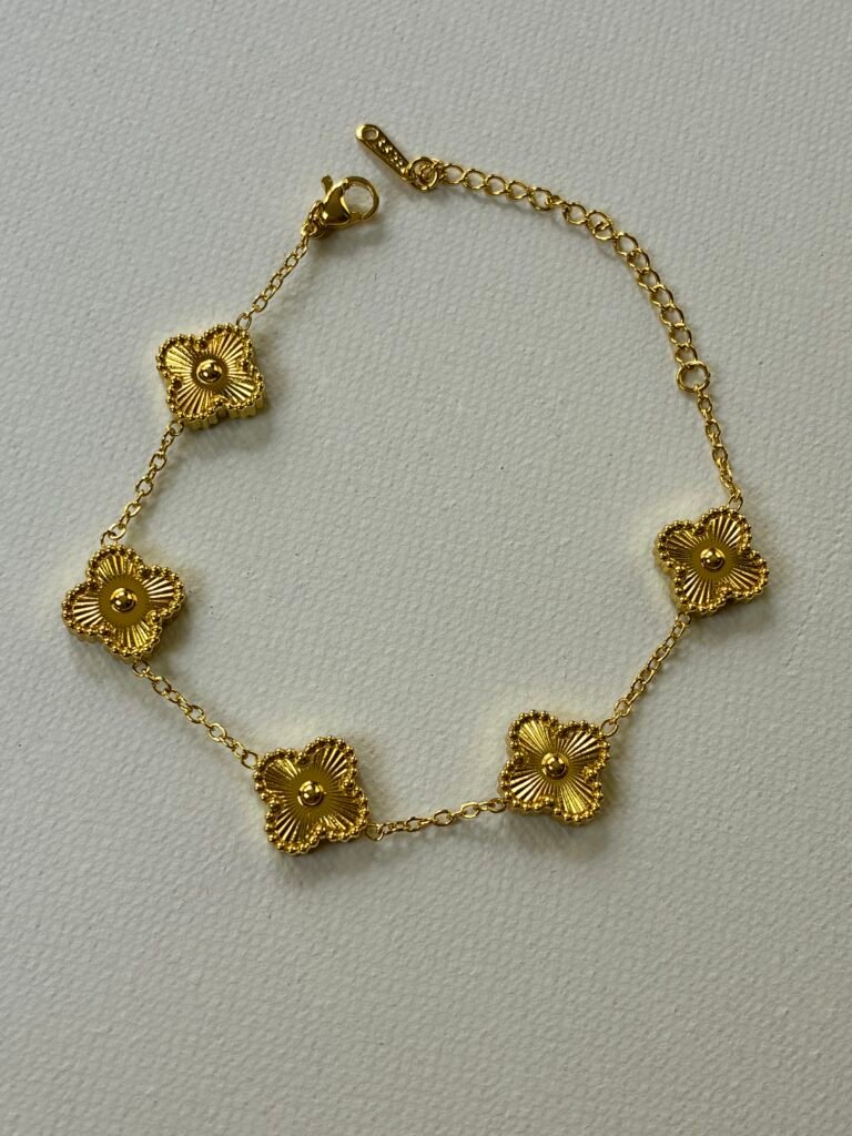 Pulsera trébol dorado