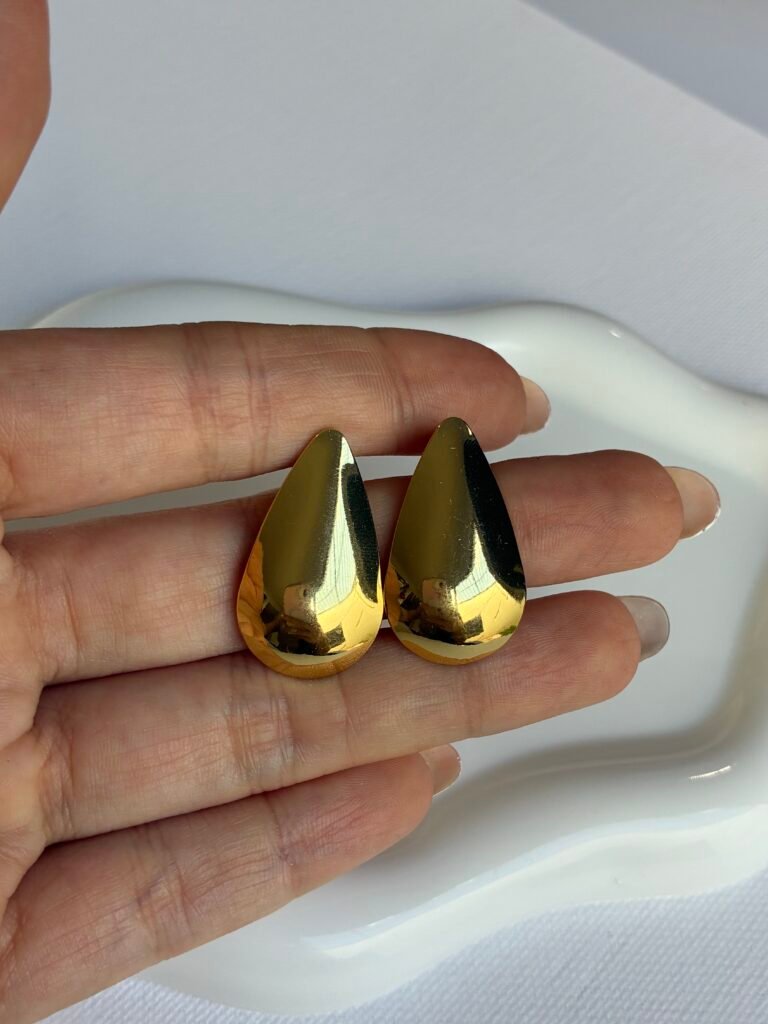 Aretes gotitas